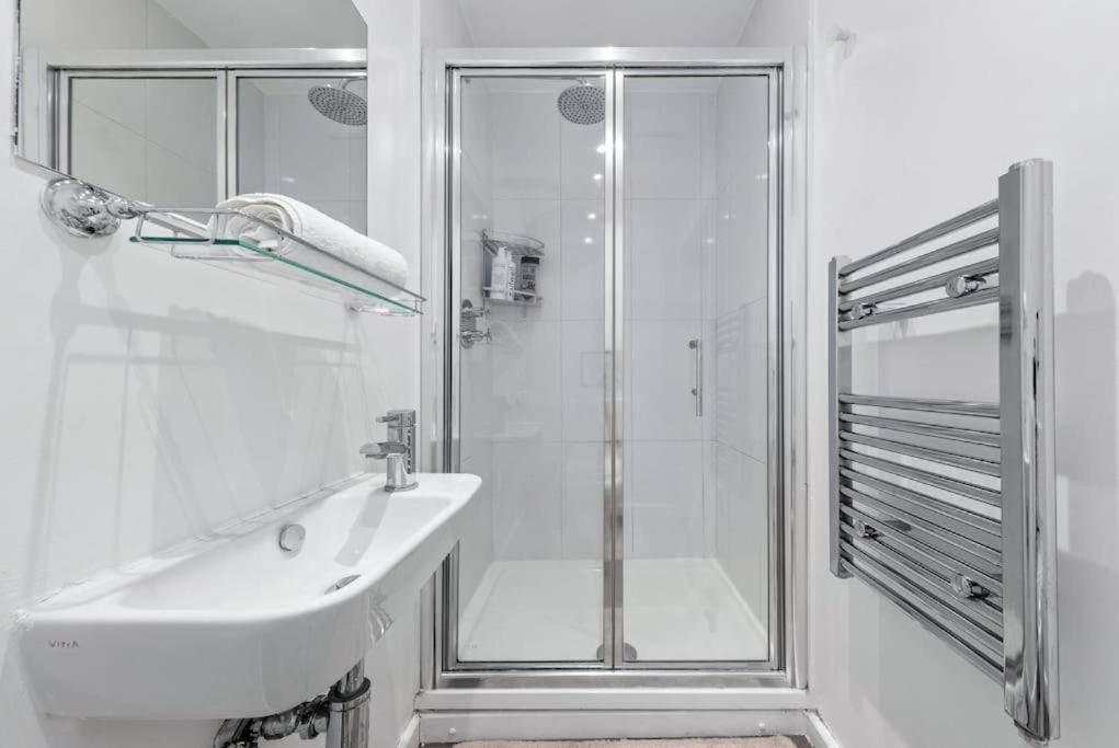 Central Gem 1 Bedroom Flat Piccadilly Circus Vr8